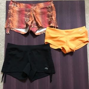 Mika Yoga Wear short bundle- S/M